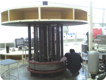 ZCN078-（300、500、800、1000）噸 定子鐵芯下拉式套缸油壓機成套設(shè)備